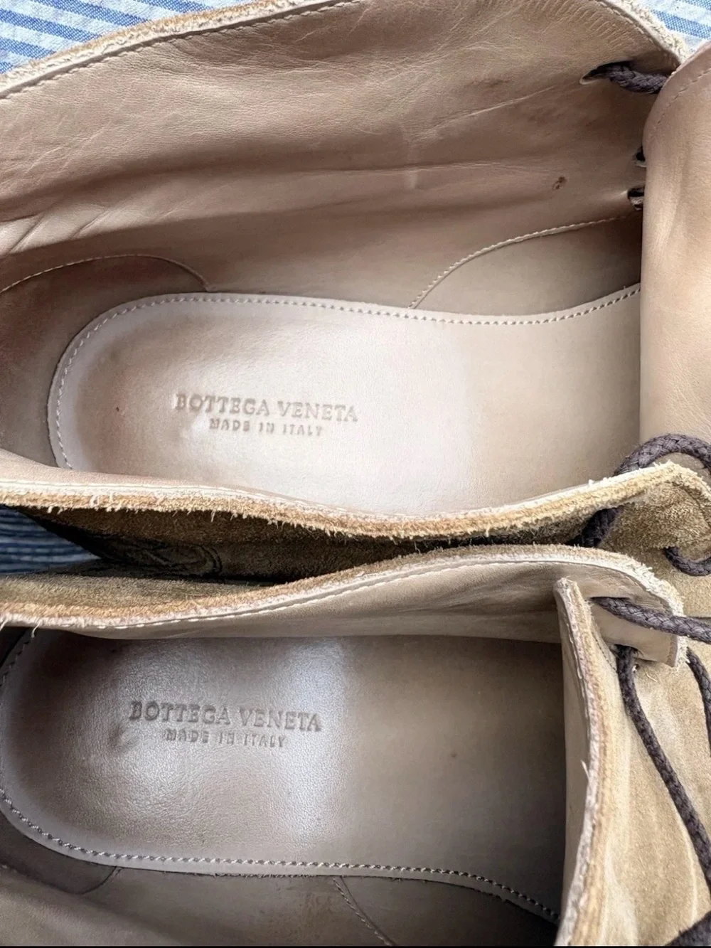 Bottega Veneta Men's Suede Chukka Boots in Camel Brown